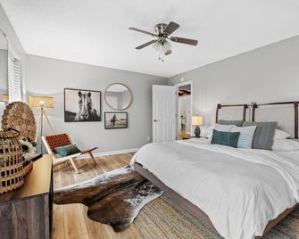 Horsin Around 2-bedroom house in Elizabethtown - Elizabethtown - Schlafzimmer