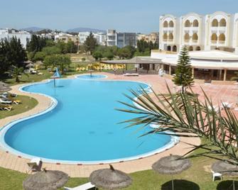 Majesty Golf Hotel - Hammamet - Piscina