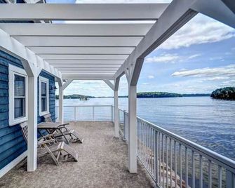 Executive Cottage in Muskoka (Licensed) - Minett - Balcony