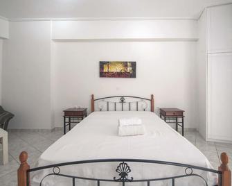 Ideal Apartment Close to the City Center - Athens - Bedroom