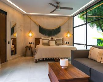 San Trópico Boutique Hotel & Peaceful Escape - Puerto Vallarta - Bedroom