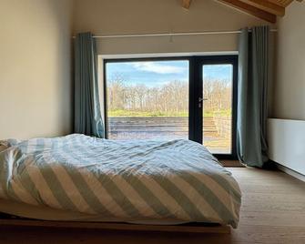 Maison dans les bois - Couvin - Habitación