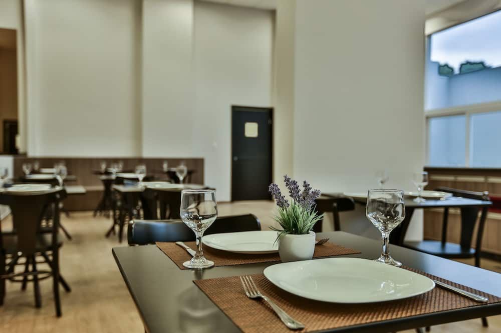 سليم كويابا أيروبورتو - كويابا - مطعم