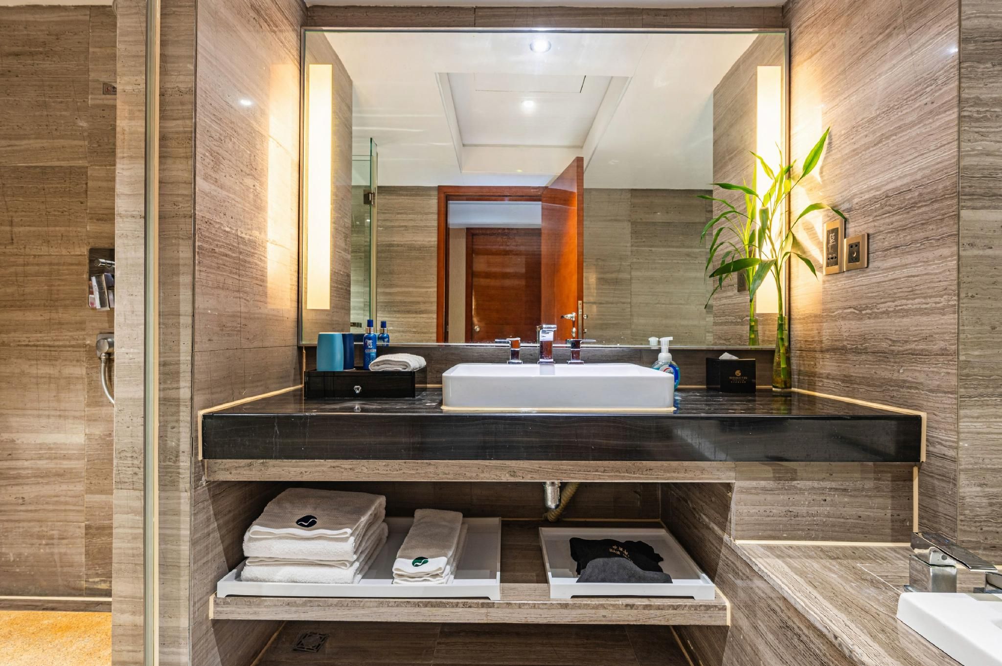 Manhattan Kinlen Hotel Shishi - Quanzhou - Habitación
