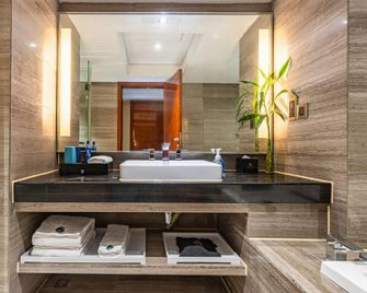 Manhattan Kinlen Hotel Shishi - Quanzhou - Habitación