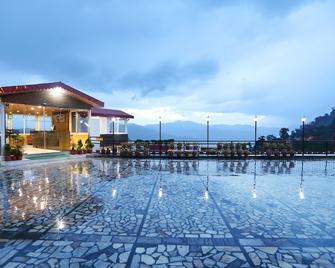 Hotel Vishnu Palace - Mussoorie - Zwembad