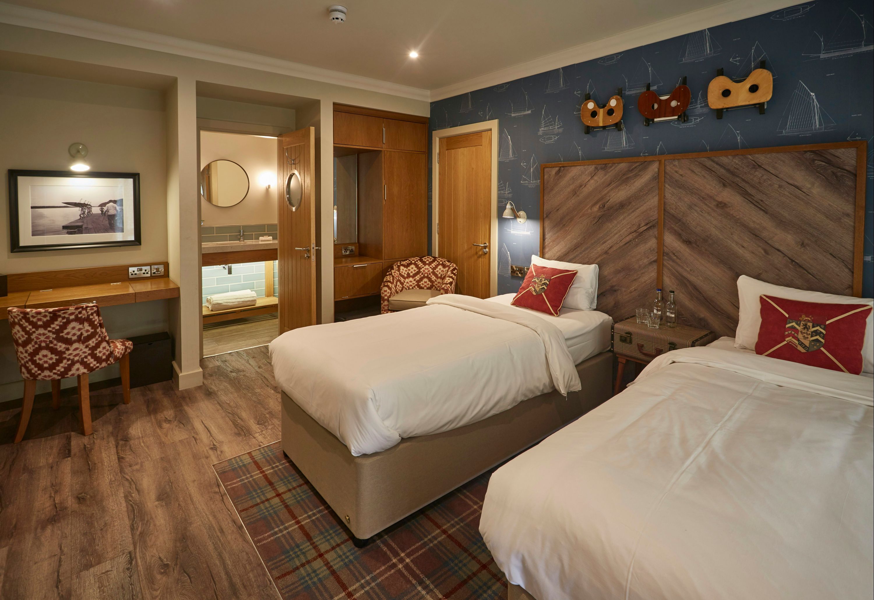 The Boathouse Inn & Riverside Rooms - Chester - Schlafzimmer