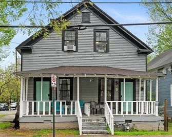 Atlanta Beltline Trail Apartment in Cabbagetown - Atlanta - Building