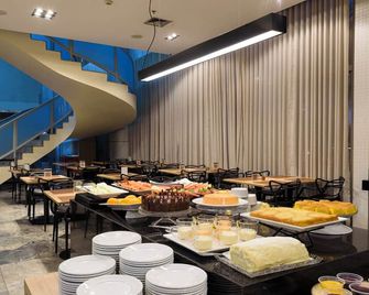 Go Inn Taguatinga - Taguatinga - Buffet