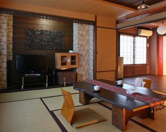 Ito Hotel Ryokufuen - Itō - Dining room