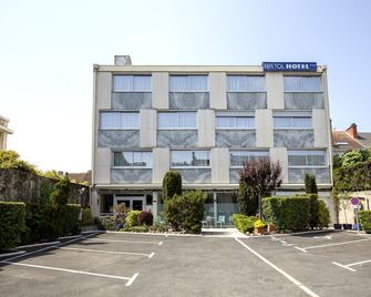 Bristol Logis Cit'Hotel Périgueux Centre - Périgueux - Bâtiment