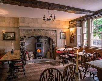 The Old Hall Hotel - Hope Valley - Restaurant