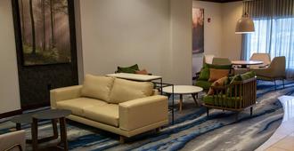 Fairfield Inn & Suites by Marriott Lewisburg - Lewisburg - Lobby