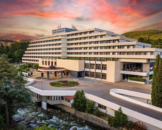 Interhotel Sandanski - Sandanski - Clădire
