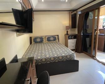 A9: Cosy compact studio by swimming pool - Pattaya - Chambre
