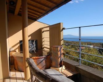 Zekkei No Iyasi No Yu Yado Nasubi No Hana - Izu - Balcony