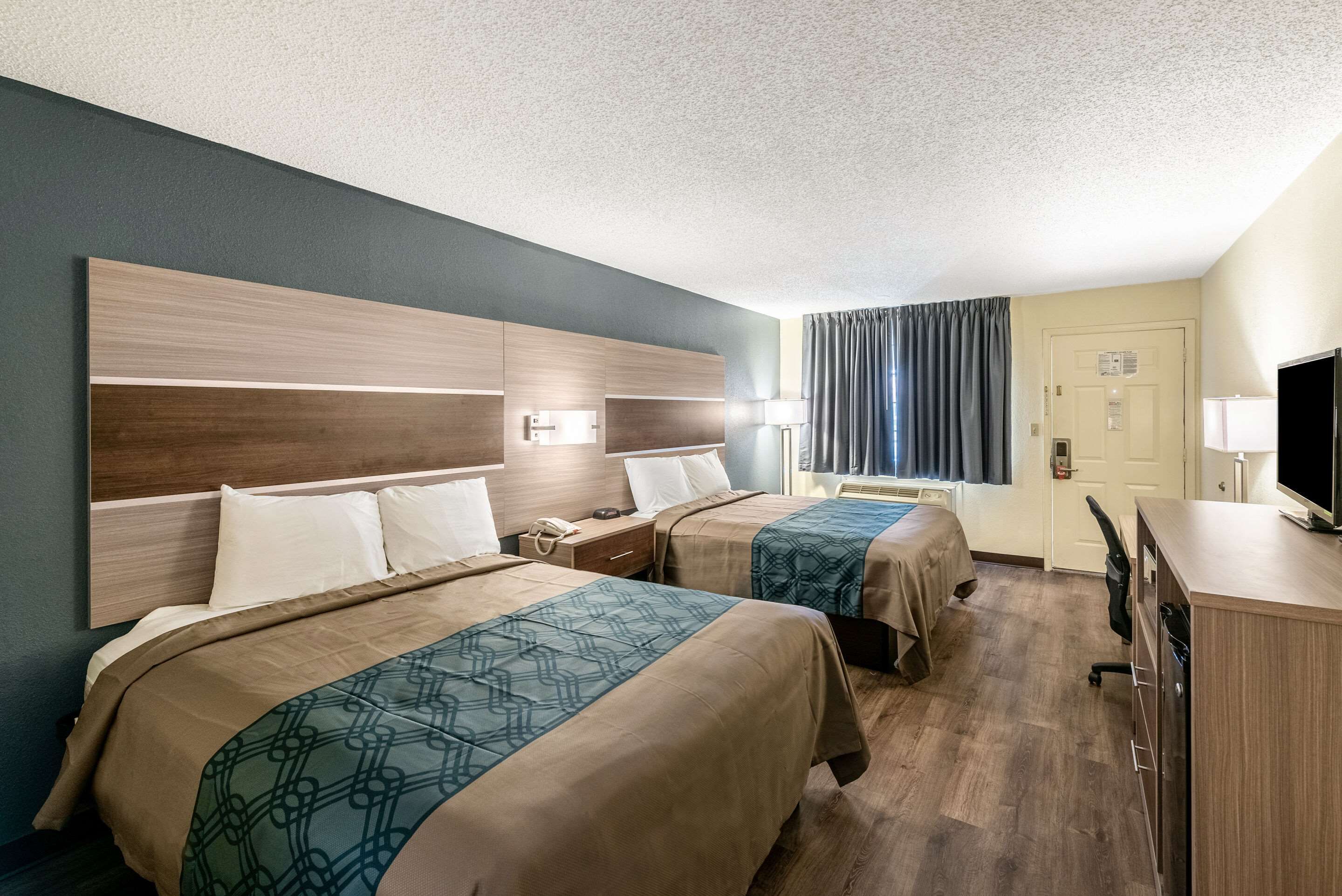 Bedroom view of Econo Lodge Vicksburg