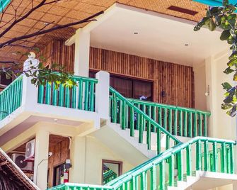Ceazar's Place - Dauin