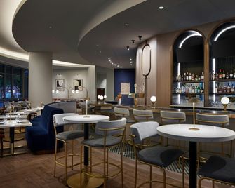 ذا ويست إن أليكزاندريا أولد تاون - الإسكندرية - بار