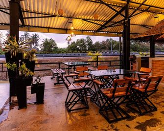 waasala transit hotel - Kandalama