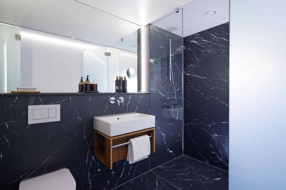 Tin Inn Erkelenz - Erkelenz - Baño