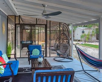Beautiful Home With Sunroom, Gameroom, Yard & Bbq - San Antonio - Patio