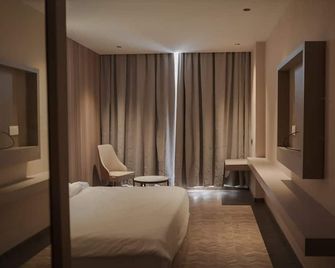 Hotel Ask Grande - Theni