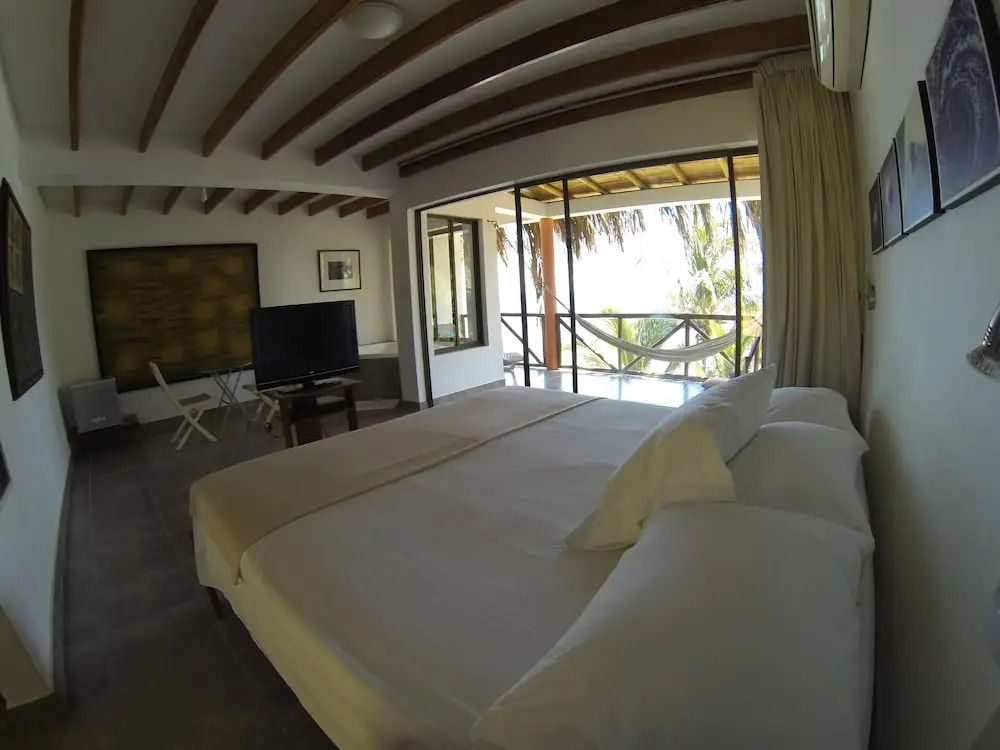 Hotelier Arte y Cocina - מנקורה