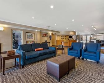 Comfort Suites Visalia Convention Center - Visalia - Lounge