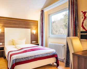 شرويدرز ستادتوالدهوتل - تريه - غرفة نوم