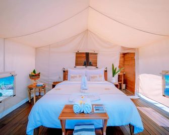 Bali Cliff Glamping - Amlapura - Κρεβατοκάμαρα