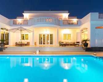 Villa Costa Golf - Costa Teguise - Basen