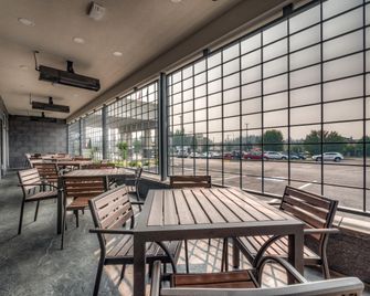 Holiday Inn Tacoma Mall By IHG - טאקומה - מסעדה