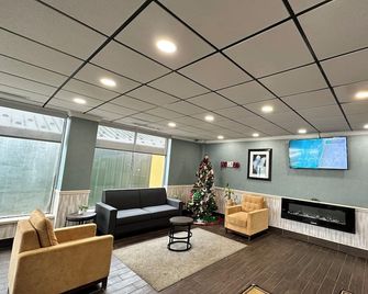 Finger Lakes Inn & Suites - Bath - Lobby