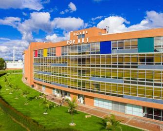 Pop Art Hotel Tocancipá y Centro de Convenciones - Tocancipá - Edificio