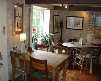 Riverbarn Fonthill Bishop Bed & Breakfast - Salisbury - Dining room