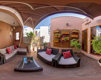 Hotel Arequipa Vive - Arequipa - Patio