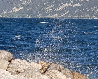 Holiday feeling Lake Garda Limone - Campione del Garda