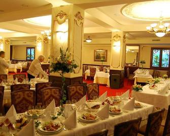 The Elite - Oradea's Legendary Hotel - Oradea - Restaurant