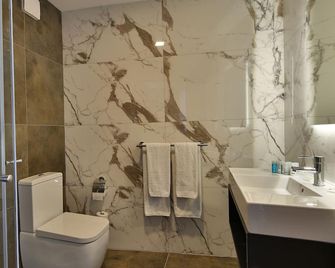 Ivy Hotel - Adults Only - San Ġiljan - Salle de bain