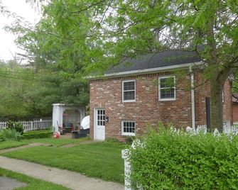 Cozy Urban Loft Near Downtown Frankfort - Frankfort - Gebouw