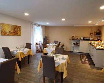 Seepension Hemetsberger - Mondsee - Restaurante