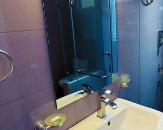 Mount Lavinia/Vivas Residencies - Colombo - Baño