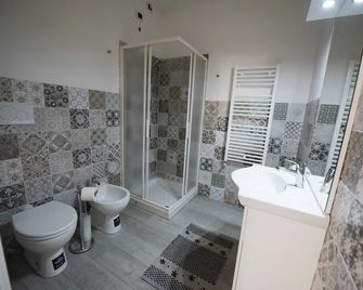 podere il sorriso degli angeli - Pistoia - Bagno