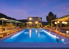 Anemoessa Luxury Villas - Fanari - Pool