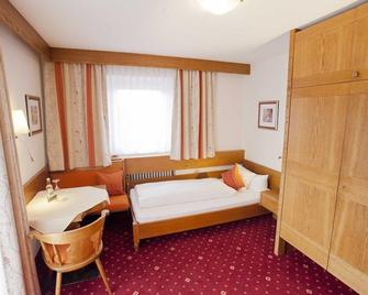 Gästehaus Birkenhof - Oberstdorf - Bedroom