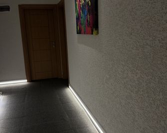 Hotel Ferah - Arakli - Pasillo