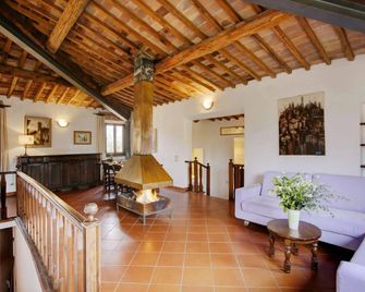 Borgo San Lorenzo a Linari - Sovicille