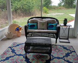 Priced right cottage - Lake Placid - Outdoors view