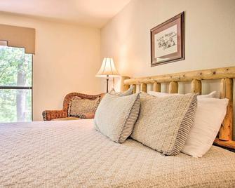 Bright Davis Escape with Screened-In Porch! - Davis - Habitación
